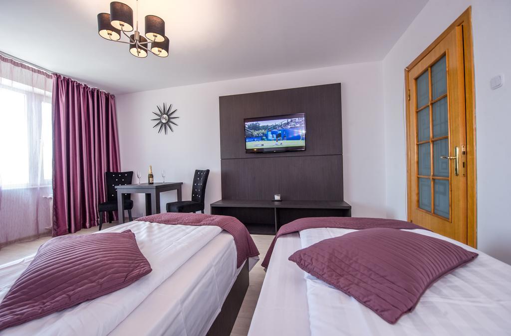 Tower By Grand Accommodation Bucureşti Exterior foto